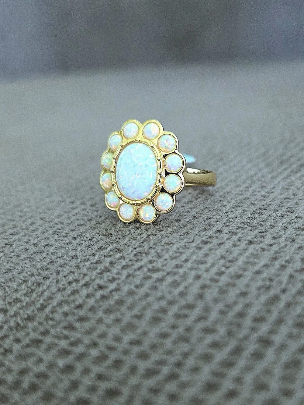 Prime Art & Jewel (PAJ) Oval Halo😇Lab🧪 Created Opal Ring💍 - NWT